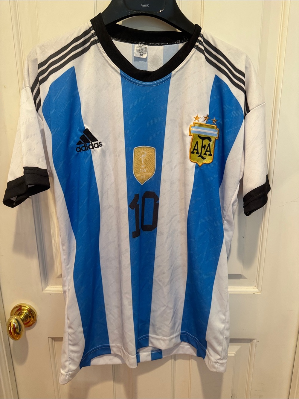 FIFA Messi nr 10 jersey in blue white and black